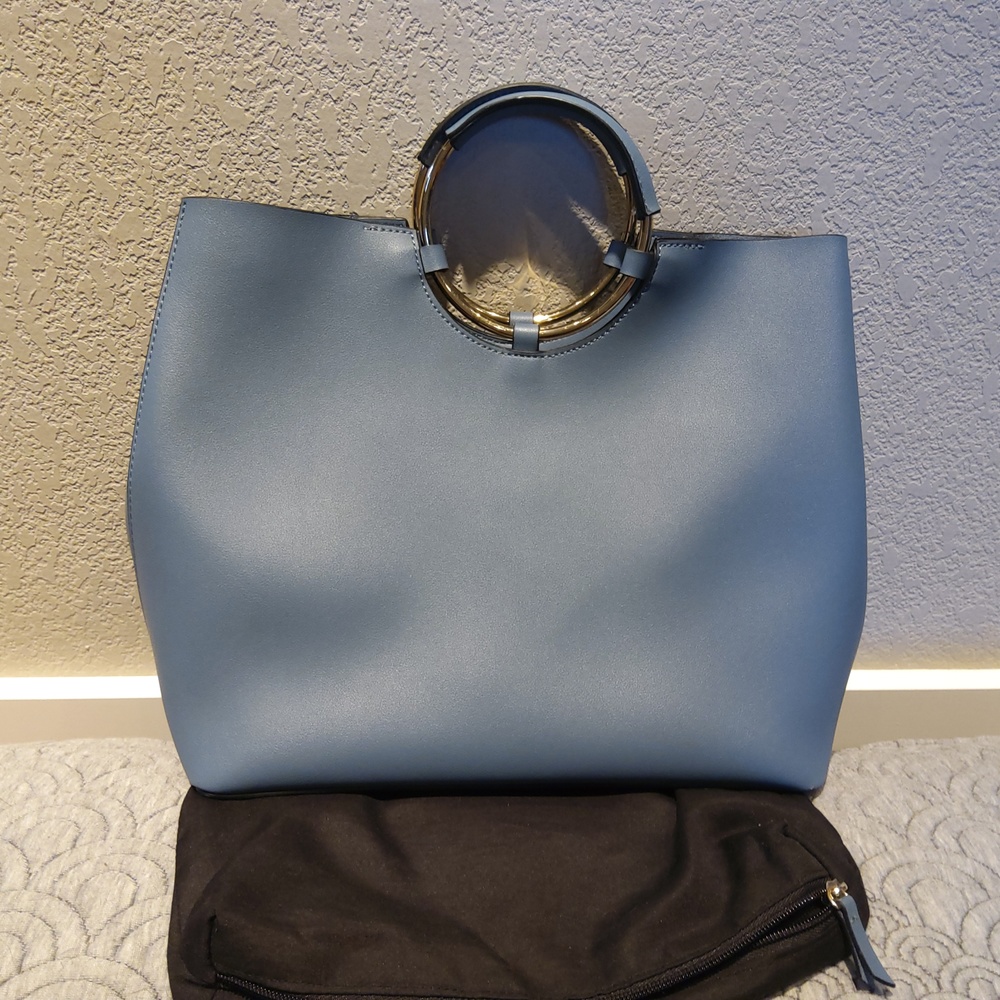 Topshop blue tote includes inner bag and shoulder strap 💙